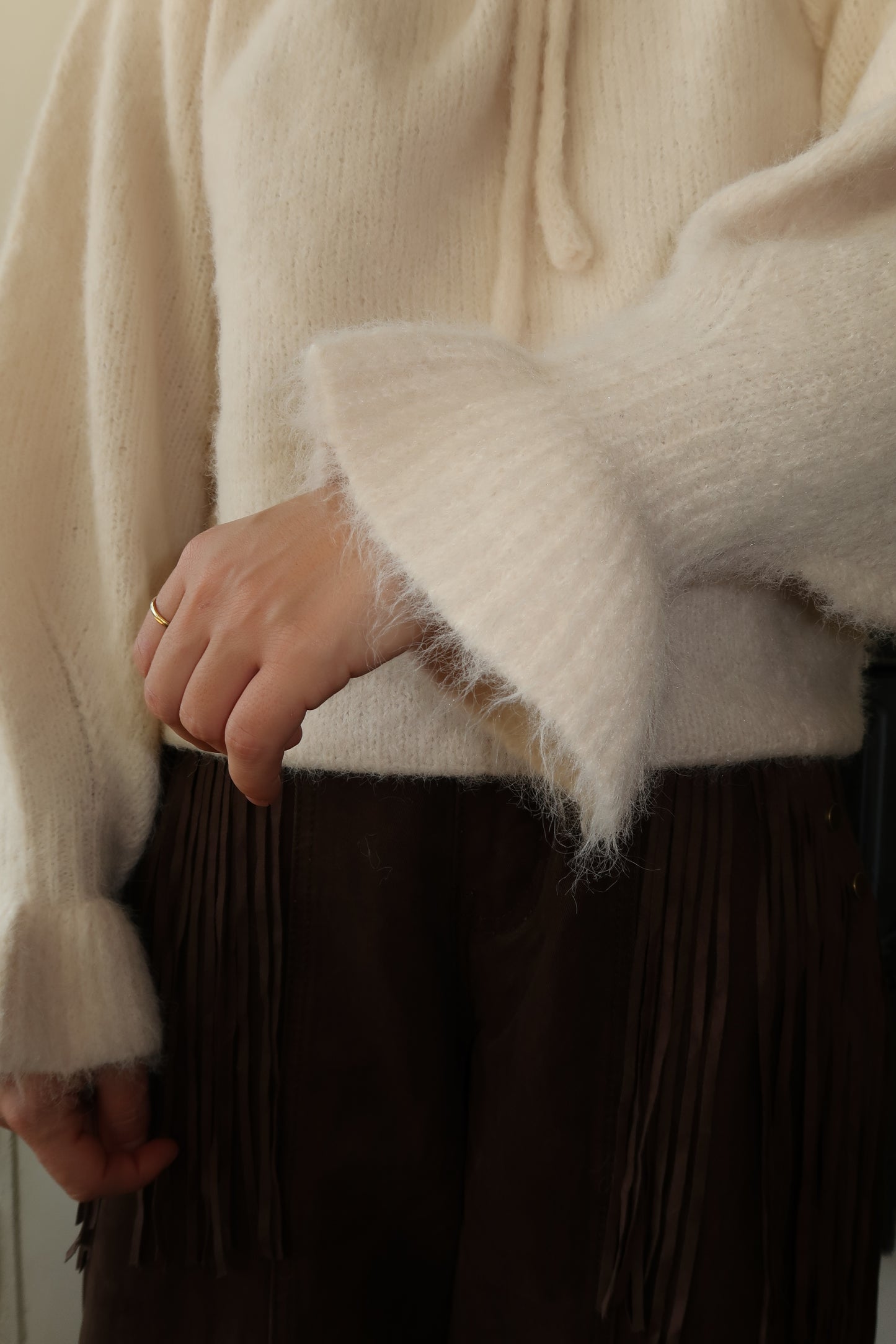 Pull col noué beige